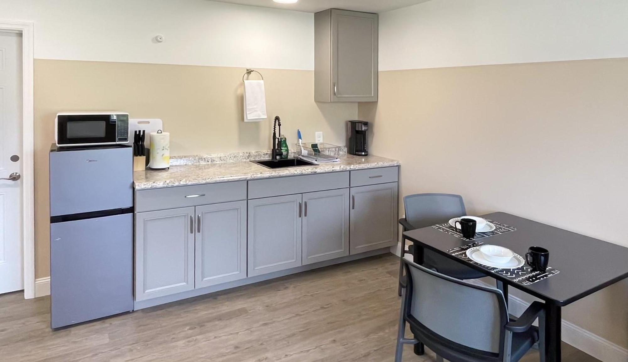 Lazy Cuckoo Inn - Sleek And Stylish Studio Apartments Fort Myers Beach Buitenkant foto